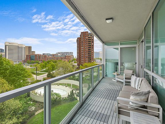 3rd image of 1 Miranova Pl APT 615