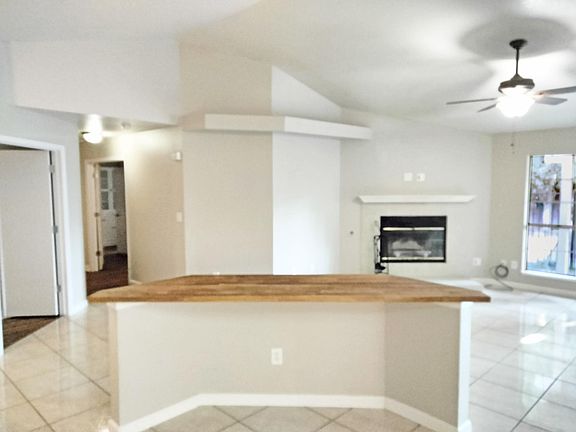 4th image of 3213 Ashur Ave