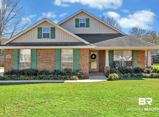 9700 Woolrich Ave, Fairhope, AL 36532