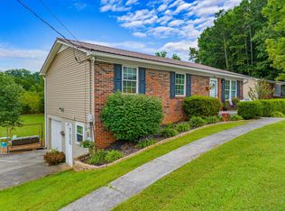 1106 Piedmont Cir, Morristown, TN 37814