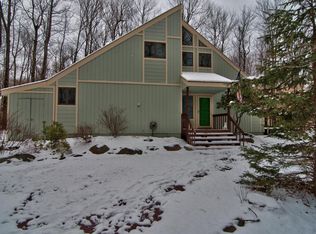 4212 Lake Path Way, Pocono Pines, PA