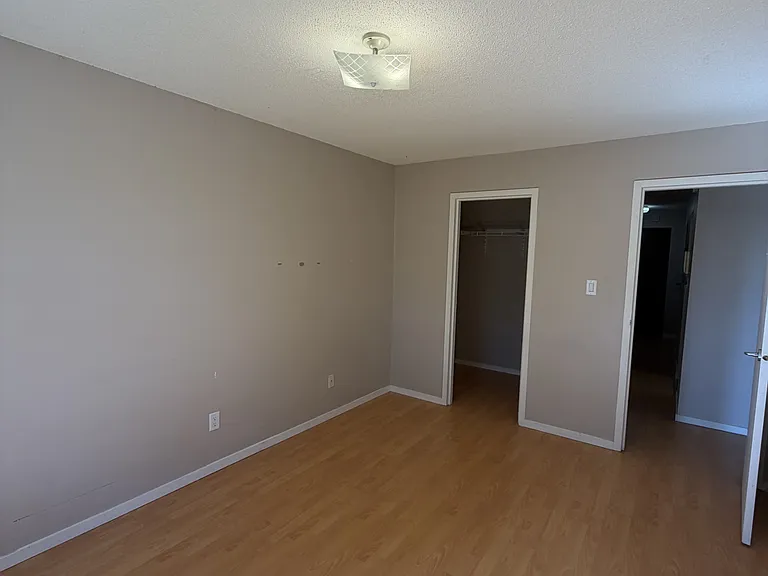 254 3rd St W #203 — Photo 2