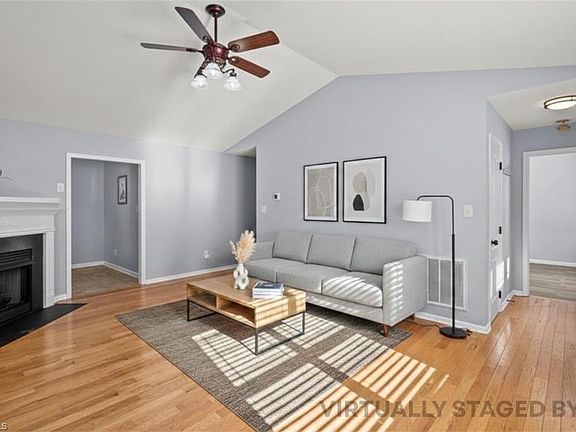 5th image of 1743 Willa Place Dr