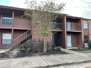904 University Oaks Blvd APT 142, College Station, TX 77840