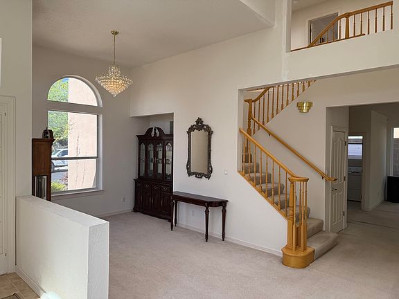 4th image of 11214 Spyglass Hill Ln NE