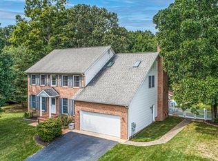 1011 Suffolk Dr, La Plata, MD 20646