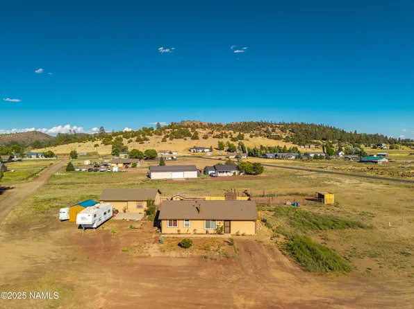 7825 Silver Saddle Rd, Flagstaff, AZ 86004