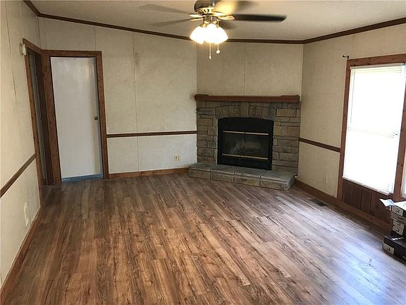 4th image of 2596 County Road 600