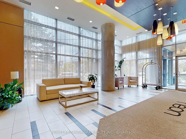 58 Orchard View Blvd #505 — Photo 4