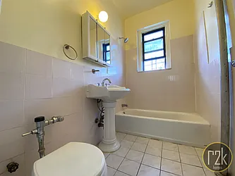 Rented by Realty 2000 Corp