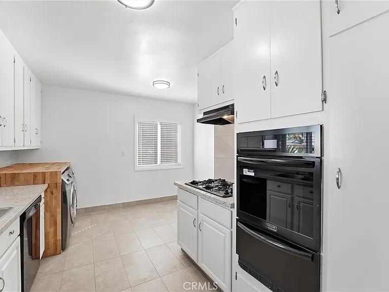 1123 Clintwood Ave — Photo 9