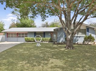 7414 Castle Throne, San Antonio, TX 78218