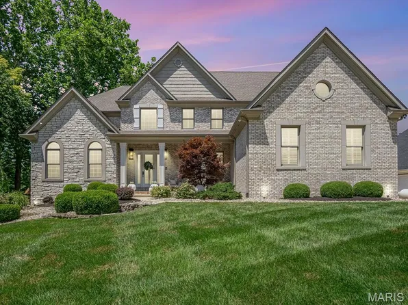 3025 Sunset Hills Blvd S, Edwardsville, IL 62025