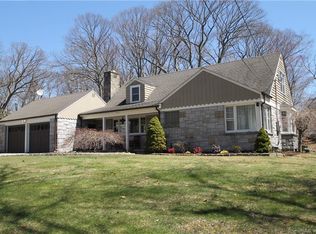 175 Blackhouse Rd, Trumbull, CT 06611