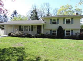 31 Jamestown Ter, Rochester, NY 14615
