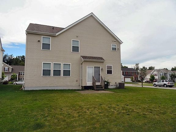 3rd image of 8552 Haleigh Woods Dr