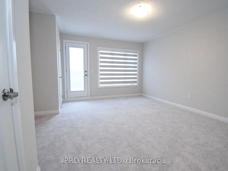 585 Colborne St E #404 — Photo 21