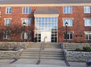 13335 Watertown Plank Rd, Elm Grove, WI 53122