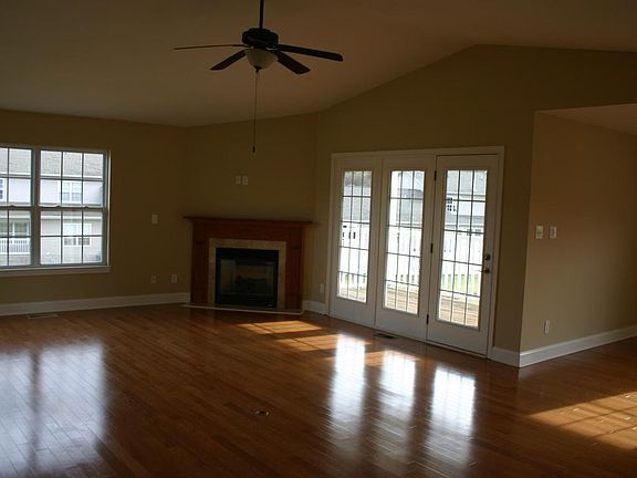 4th image of 7942 Conductor Way #59