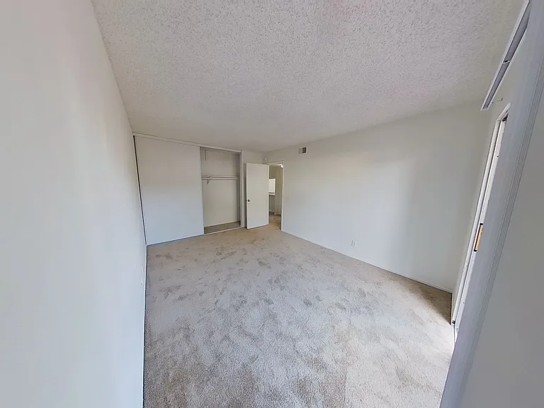 521 N. Tustin Ave — Photo 20