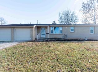 3230 S Parkview Ave, Springfield, MO 65804