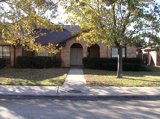 4042-4044 Saint Christopher Ln, DALLAS, TX 75287