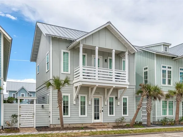 705 Sunrise Ave, Port Aransas, TX 78373