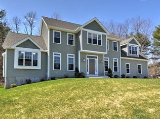 3 Blueberry Ln, Upton, MA 01568