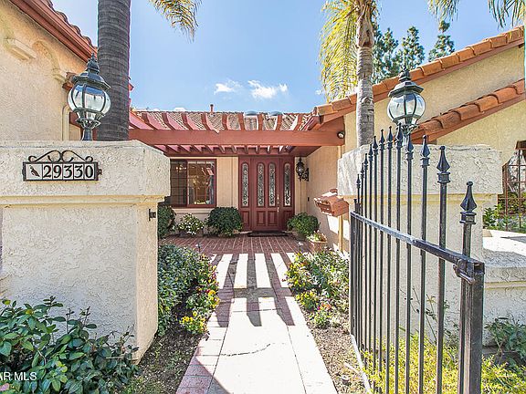 3rd image of 29330 Cambridge Ct