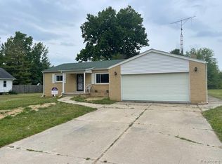 3189 Oleary Rd, Flint, MI 48504