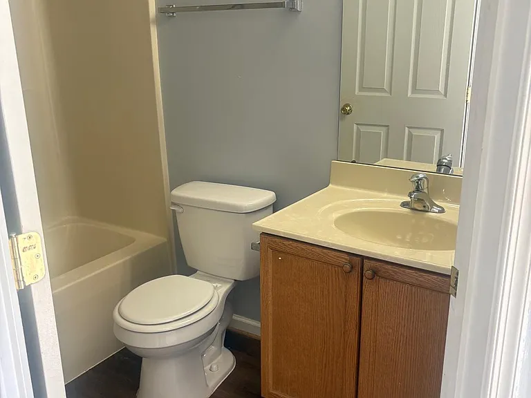 103 S Raphael Ct — Photo 5