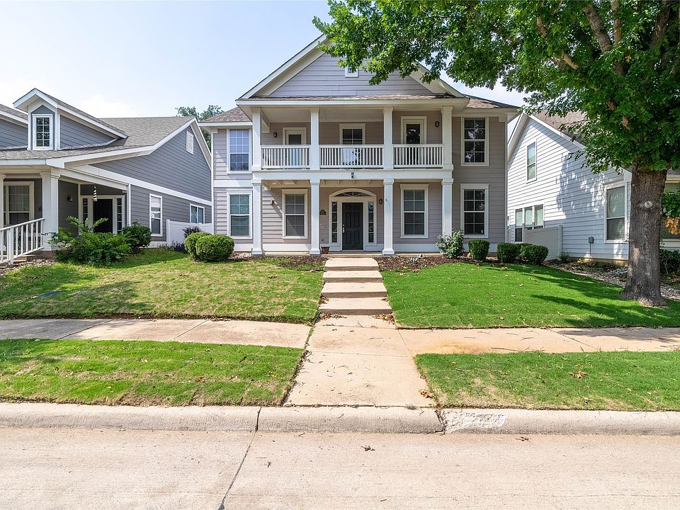 1st image of 9921 Lakeview Dr