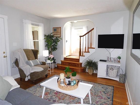 2nd image of 214 Bellemonte St