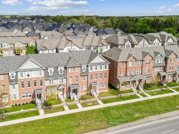 22 Spring Creek Dr Unit 74, Hamilton, ON L8B 1V7