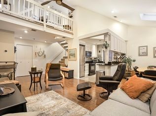 241 Perkins St UNIT E103, Jamaica Plain, MA 02130