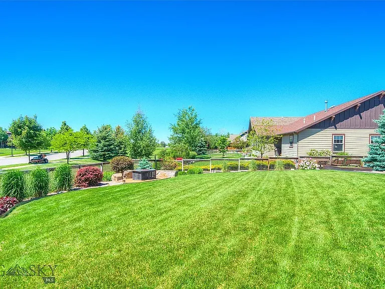 1596 Maiden Spirit St — Photo 31