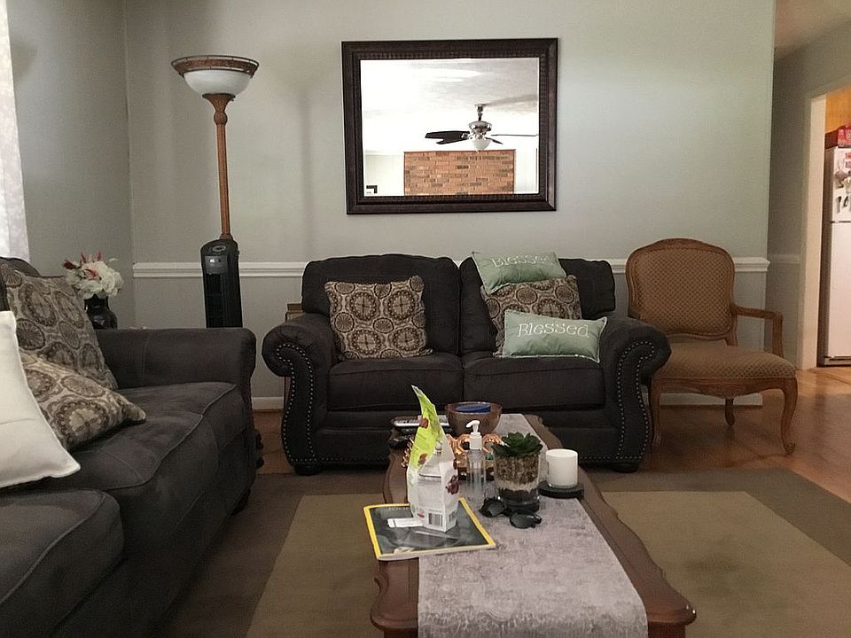 1st image of 125 Whispering Pine St