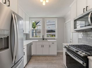 2-4 Denvir St, Dorchester Center, MA 02124
