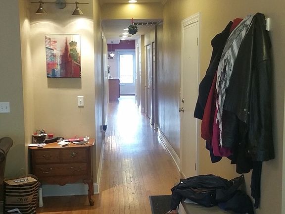 4th image of 2710 N Fairfield Ave APT 1S