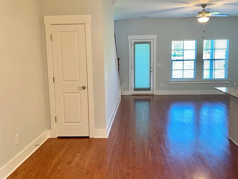 4099 Gracious Dr — Photo 10