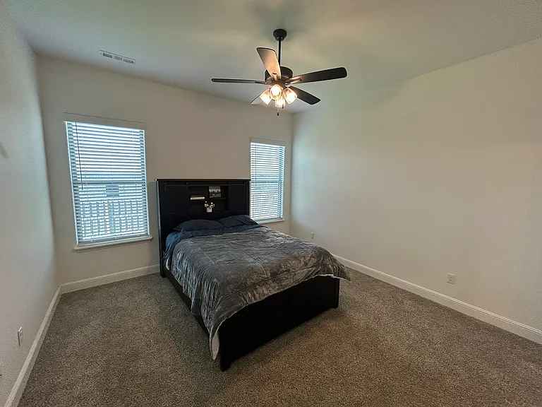 2040 Periwinkle Pl — Photo 9