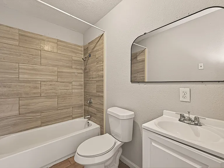 10506 Buffum St — Photo 18