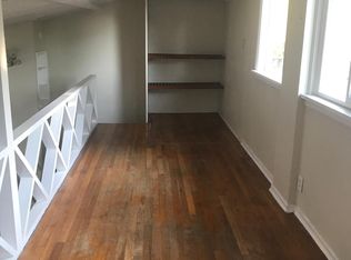 12709 1st Ave NW, Seattle, WA 98177