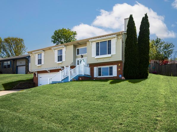 3860 Belleau Wood Dr, Lexington, KY 40517