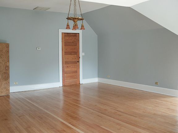 2nd image of 1652 N Humboldt Blvd Floor 3