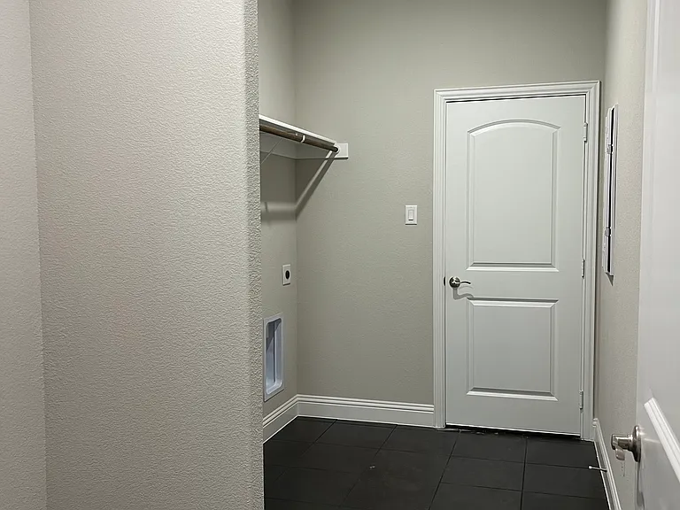 152 Aucuba Ln — Photo 11