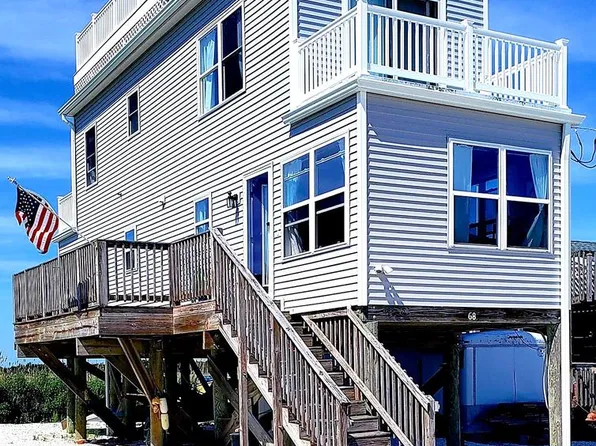 68 Bay Ave, Heislerville, NJ 08324