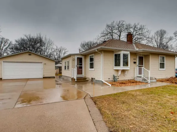 1121 McCammon Ave, Saint Paul Park, MN 55071