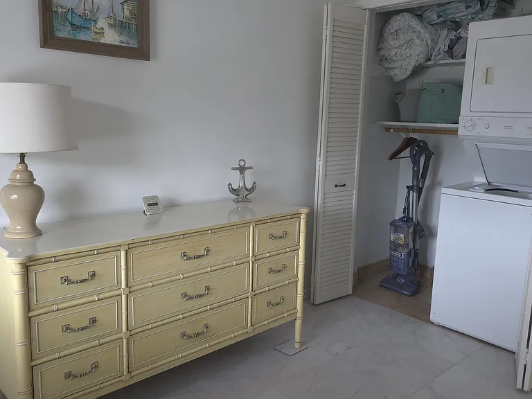 22375 Edgewater Dr — Photo 26