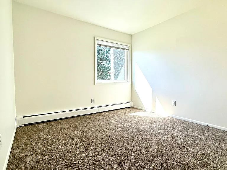 Elkhorn Village Apartments | 1 & 2 Bedroom Apartments in Elkhorn, WI Heat Included — Photo 88